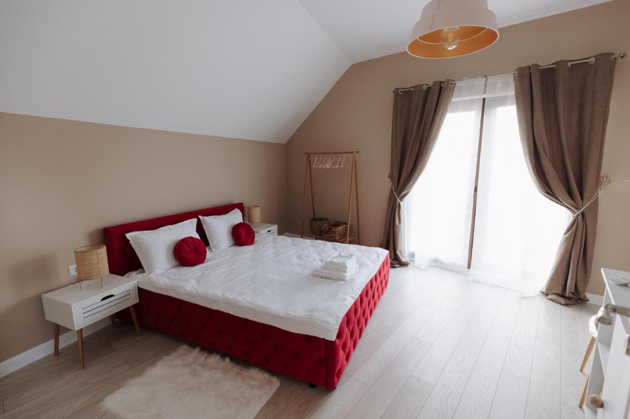 Hotel The Corner50 Alba Iulia Exterior foto