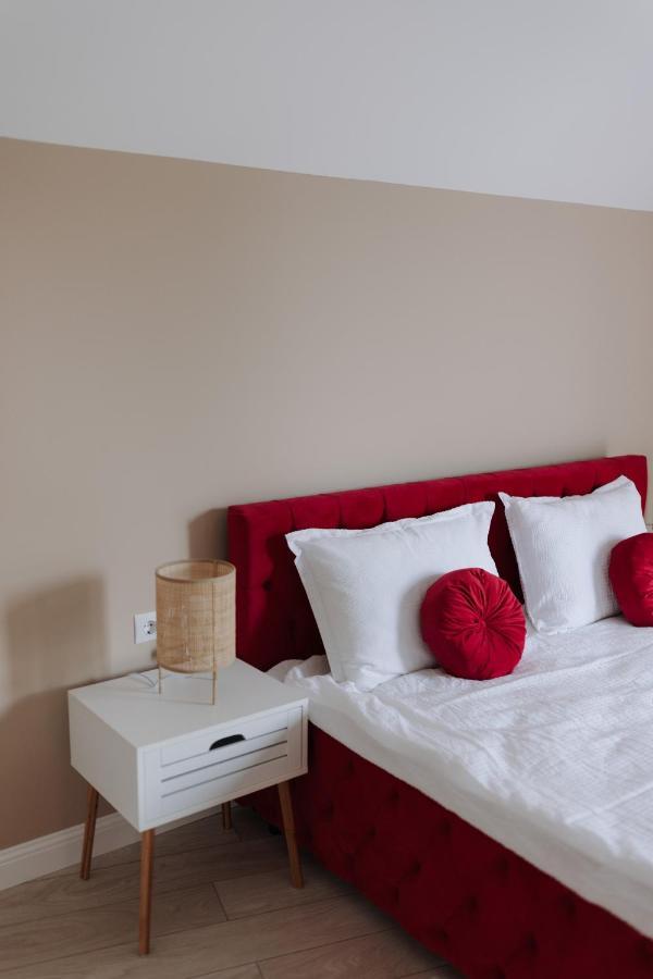 Hotel The Corner50 Alba Iulia Exterior foto